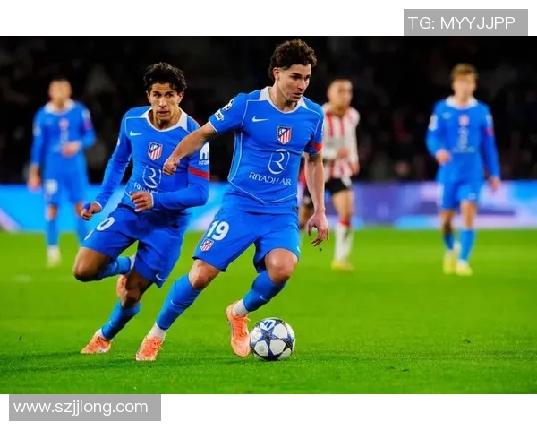 欧冠激战巴萨凭乌龙球逆转热刺全场沸腾精彩集锦回顾